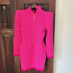 Stylish Pink Geometric Pattern Dress